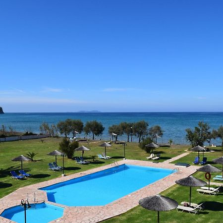 S&C Kosmos Beach Resort Roda  Luaran gambar