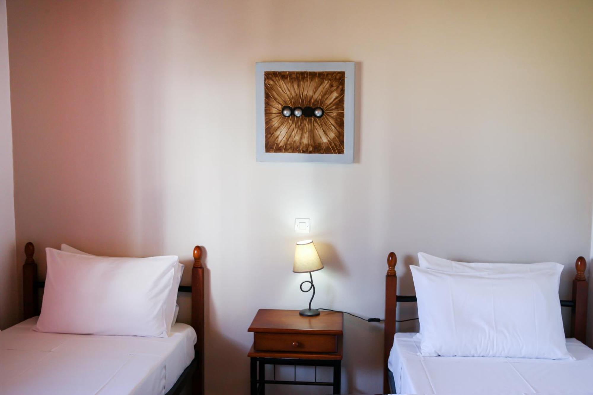 S&C Kosmos Beach Resort Roda  Luaran gambar