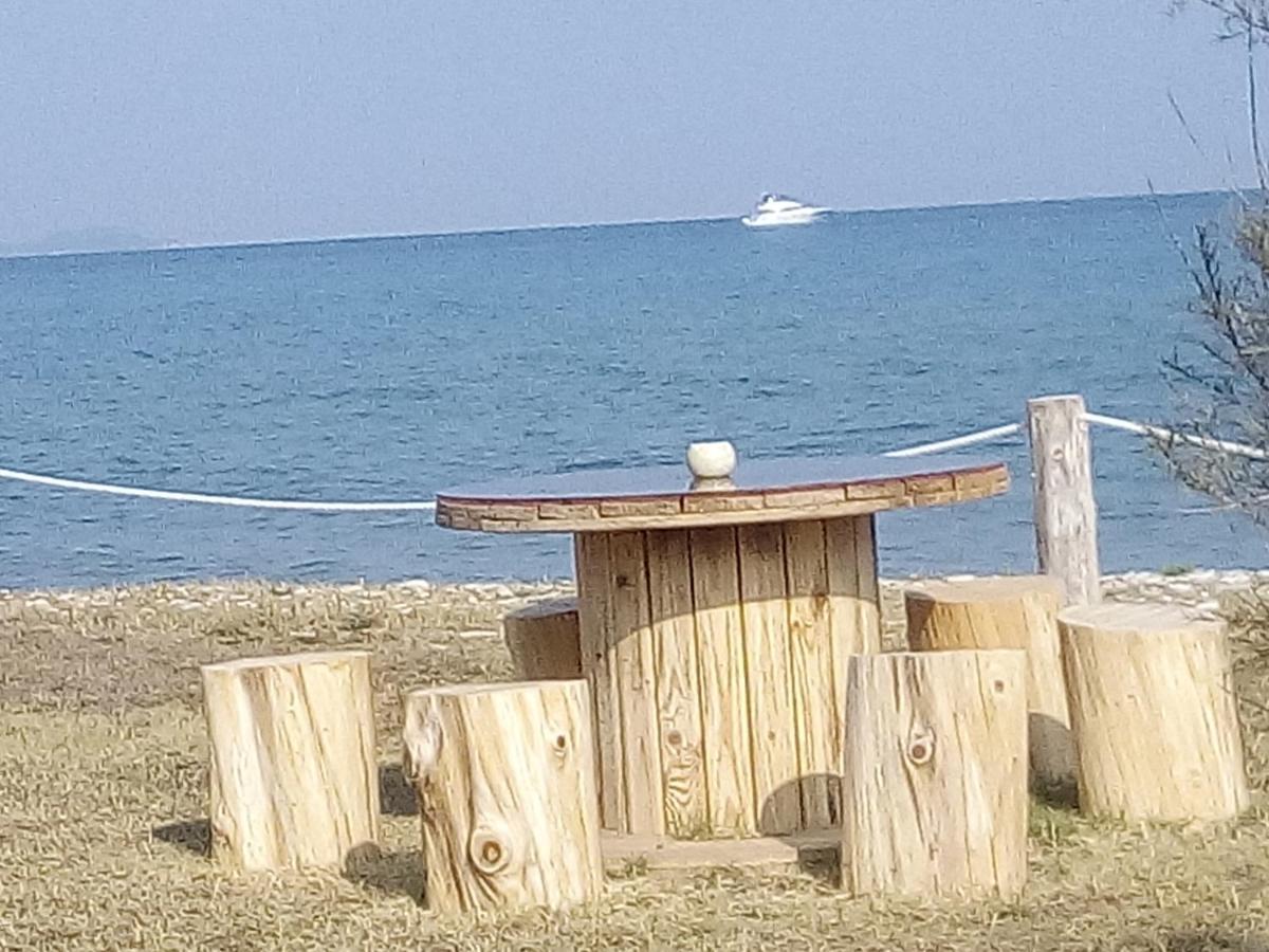 S&C Kosmos Beach Resort Roda  Luaran gambar